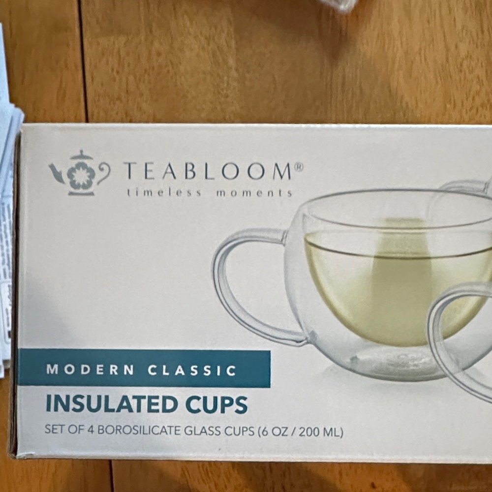Double-Wall Clear Glass Tea Cups - Set of 4
